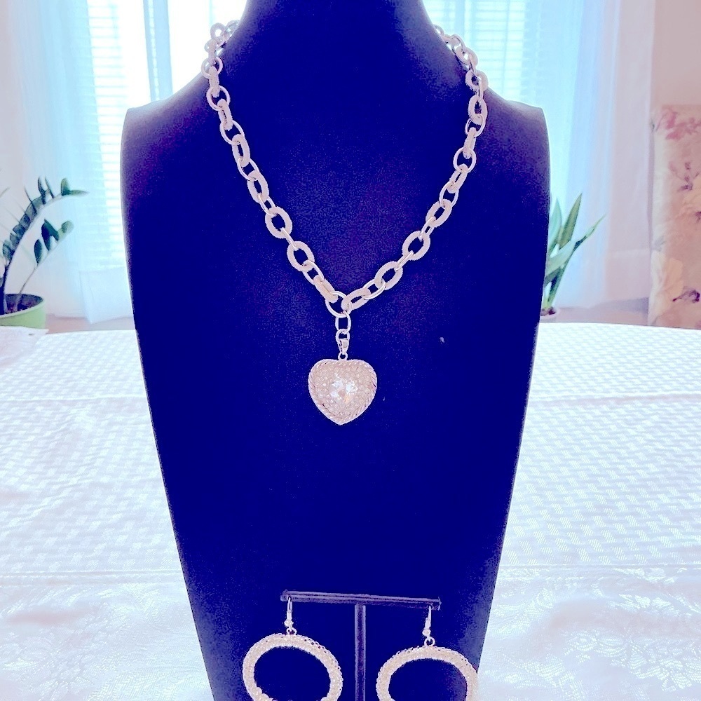 Heart Shape Silver Tone Pendant Necklace and Earring Set